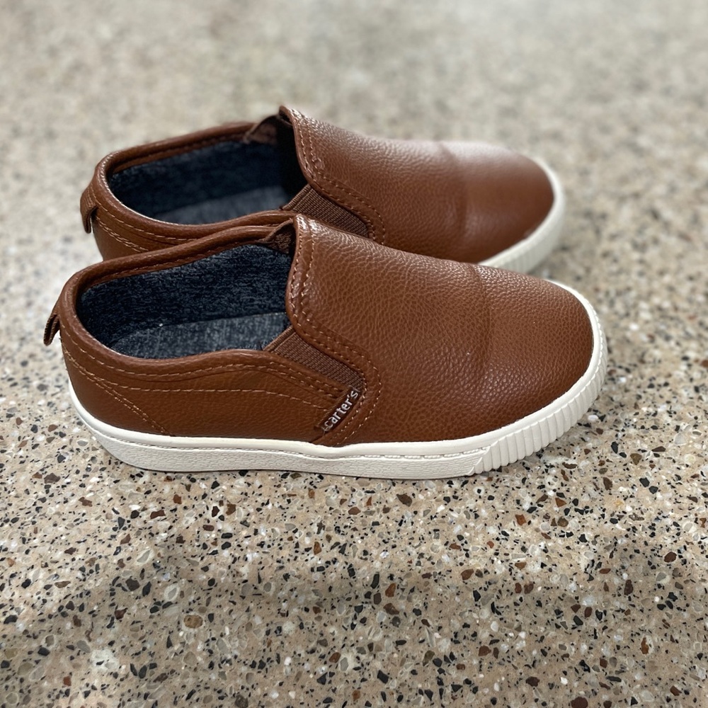Carter tan brown kids dress shoes size 10